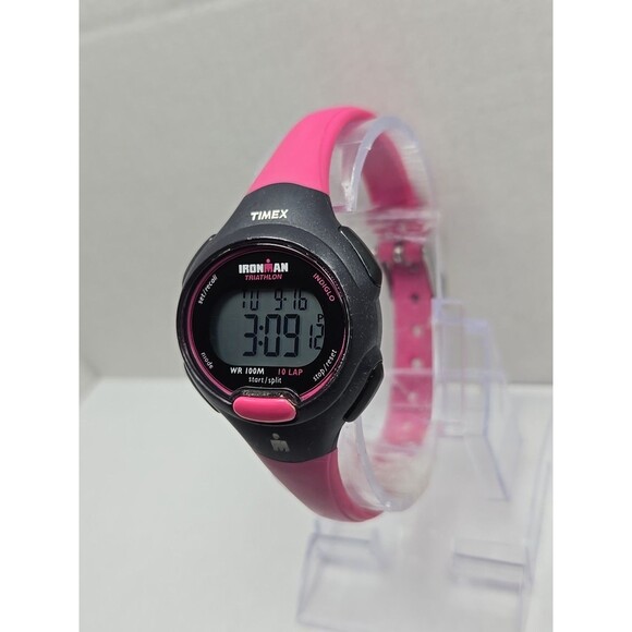 Womens Timex Ironman Triathlon 10 Lap Digital Watch Indiglo Alarms New Battery - Picture 2 of 11